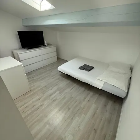 شقة Duplex T3 Lavandou